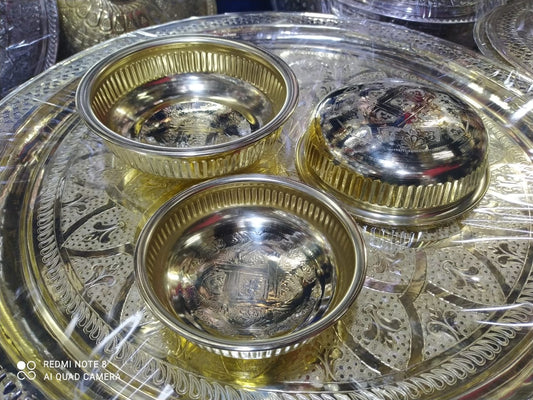 Elegant Moroccan Brass Serving Bowl Set with Ornate Lid and Tray – 3-Piece Set